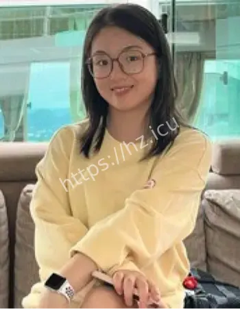 校花钱希彤被老登包养